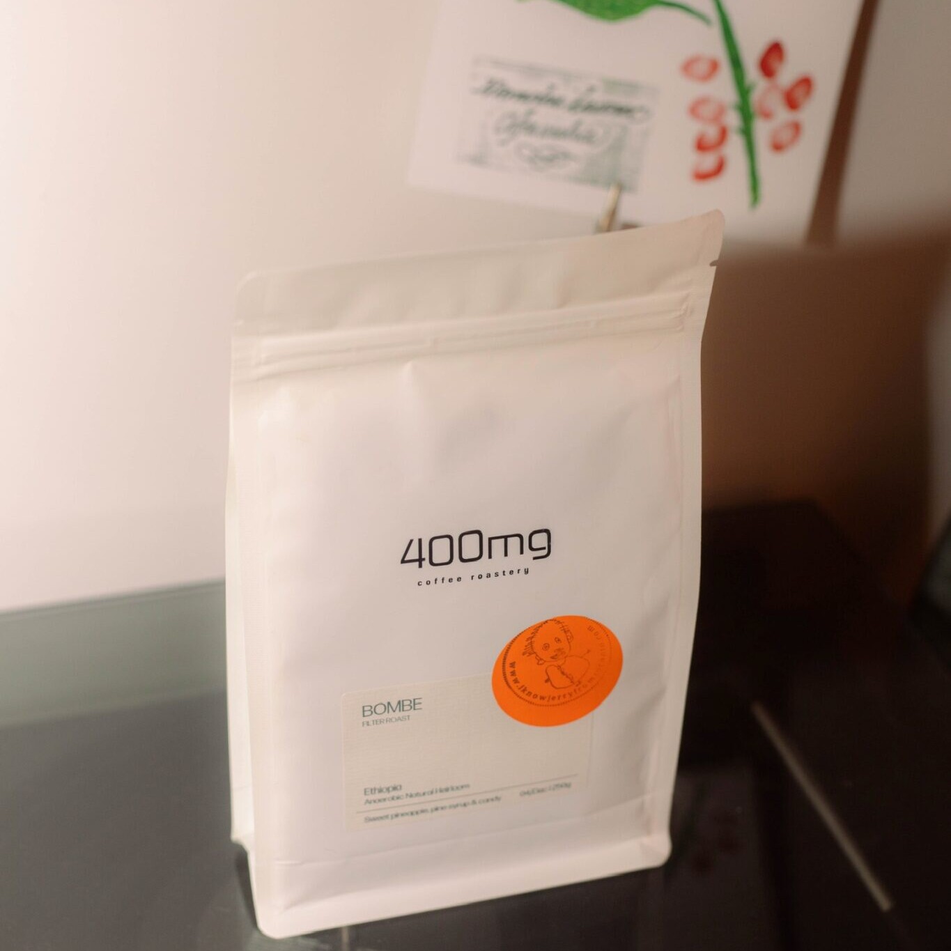 Bag of 400mg coffee beans