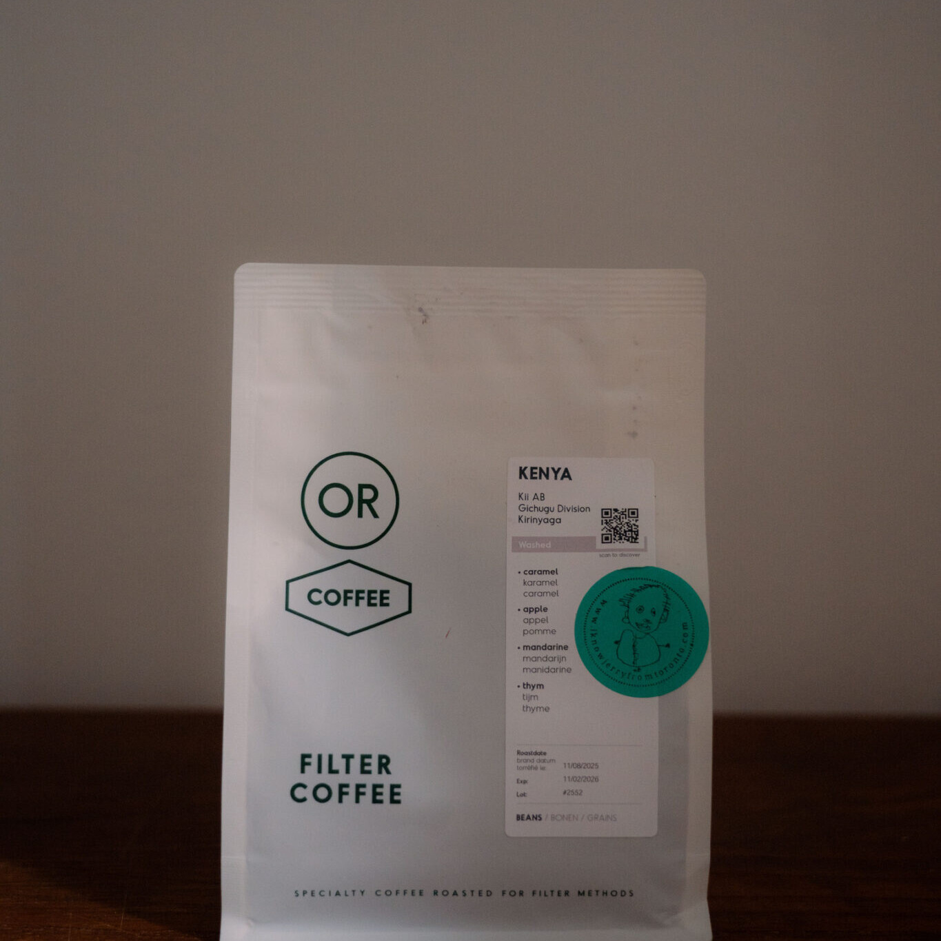 Bag of Or coffee beans
