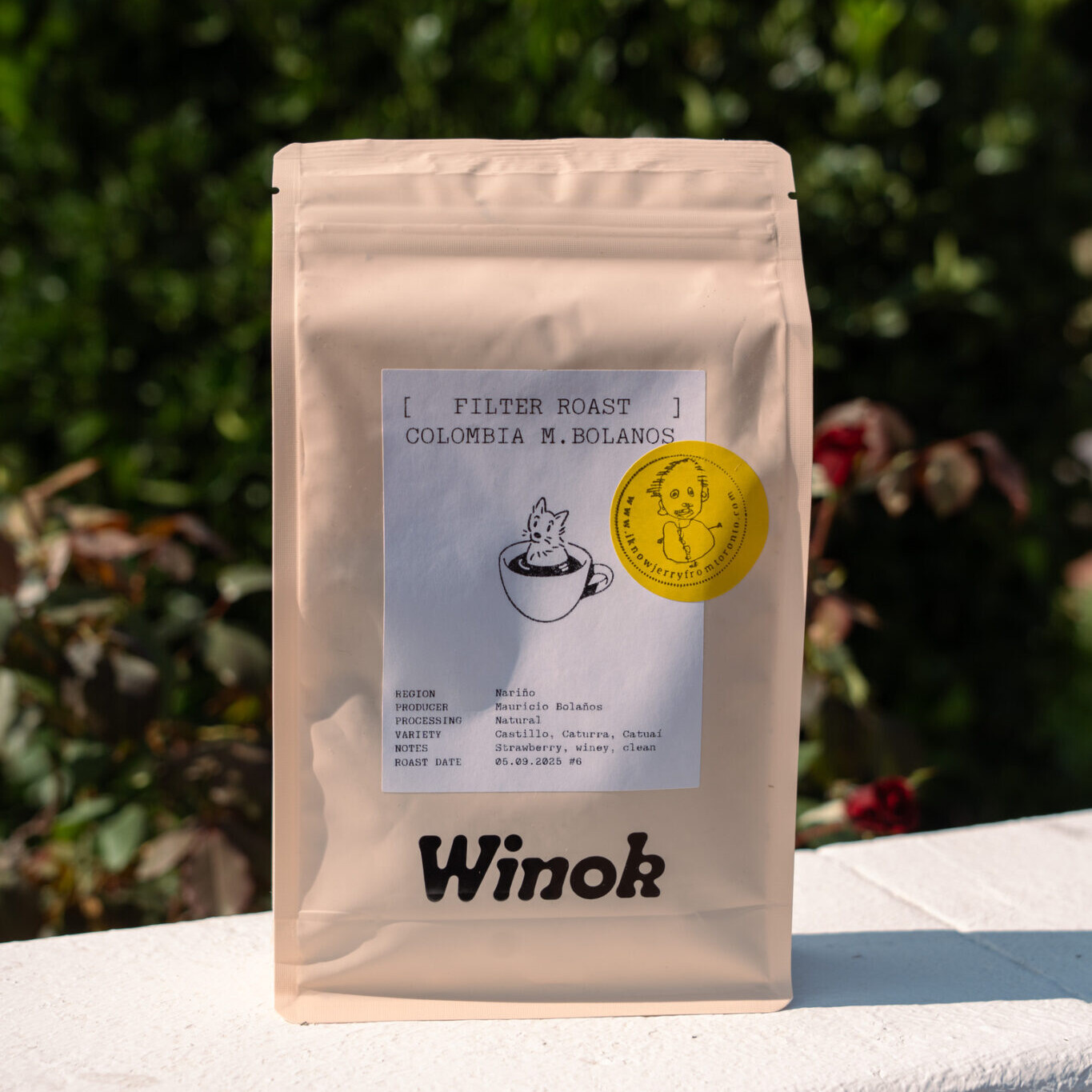 Bag of Winok coffee beans